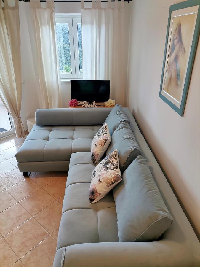 Lovely Apartment Branko Rabac With Balcony And Parking エクステリア 写真